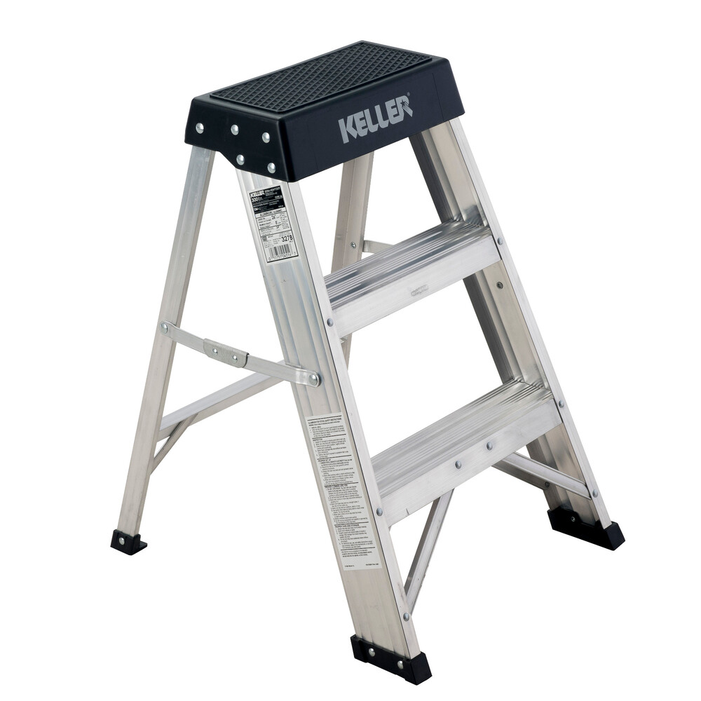 2’ Aluminum 250lb Capacity Step Ladder 2’ Aluminum 250lb Capacity Step Ladder